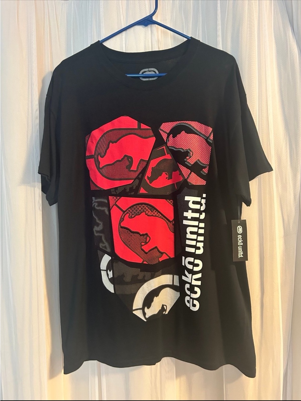 Ecko Unlimited Black Short Sleeve Tee with Red Graphic